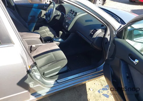 2009 Nissan Altima 2.5 S z USA, uszkodzony, nr VIN 1N4AL21E79N470310